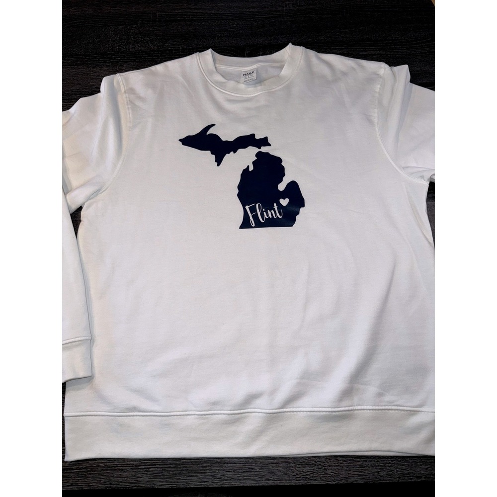 Flint Michigan Sweatshirt Womens L White State Map‎ Heart Graphic Crewneck 810